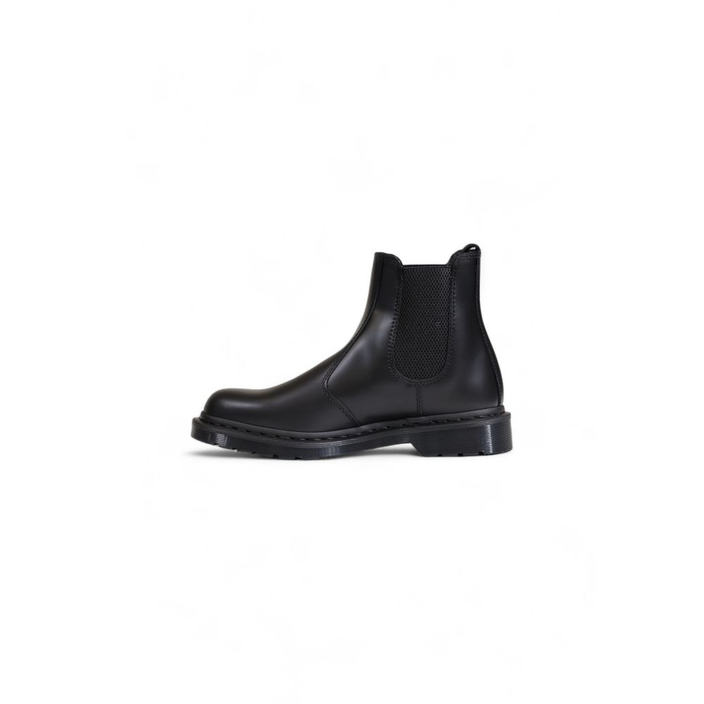 Black Leather Chelsea Boots